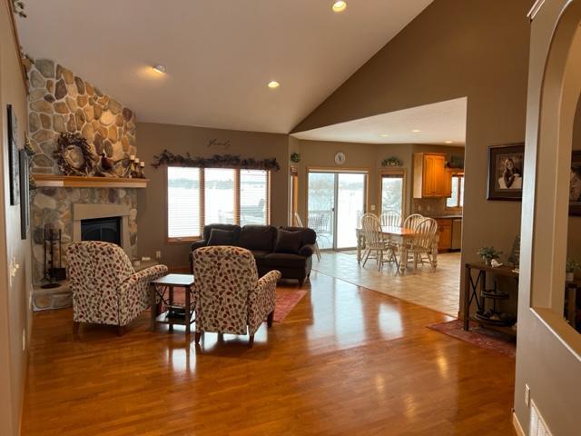 23833 Csah 1, Litchfield, MN 55355