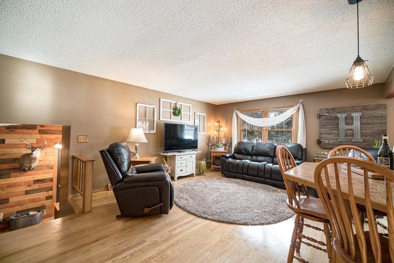 819 Granbakken Way, Boyceville, WI 54725