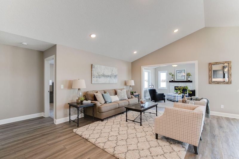 12911 Valley Forge Ln N, Champlin, MN 55316