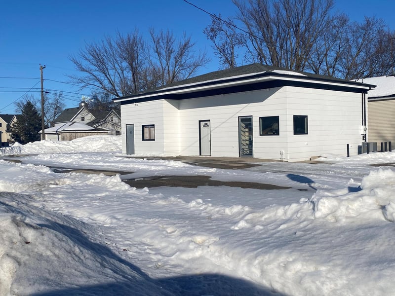 421 State St S, West Concord, MN 55985