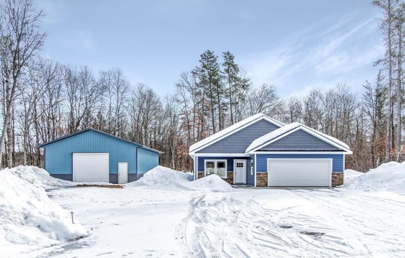 3932 12th Ave SW, Jenkins, MN 56474