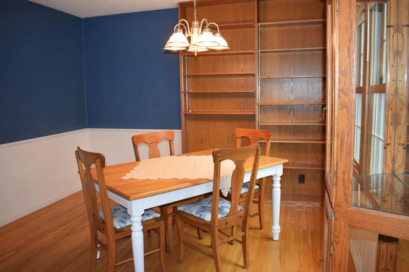 302 Merriam Ave S, Thief River Falls, MN 56701