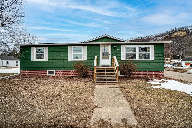 S258 S Main St, Nelson, WI 54756