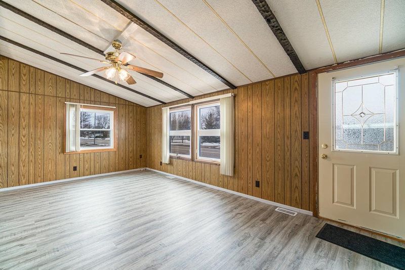 S258 S Main St, Nelson, WI 54756