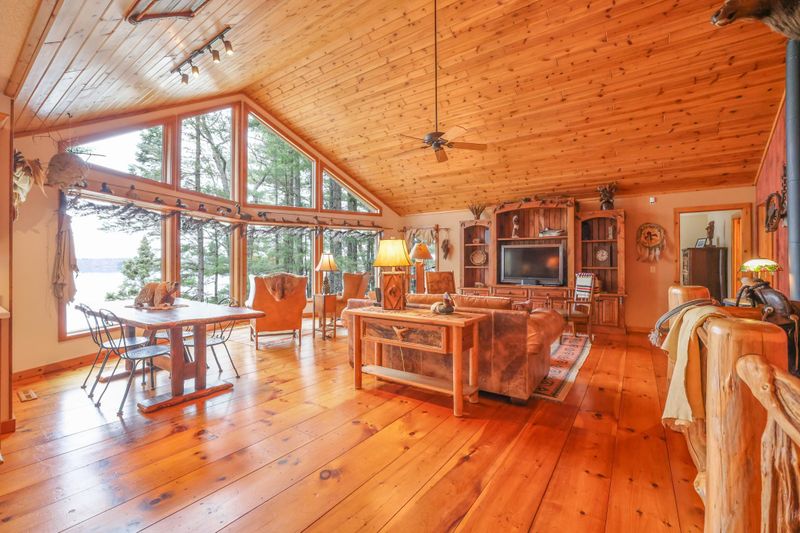 27413 Tall Pines Dr, Merrifield, MN 56465