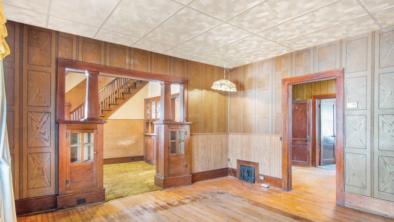 131 Cedar St, Holdingford, MN 56340