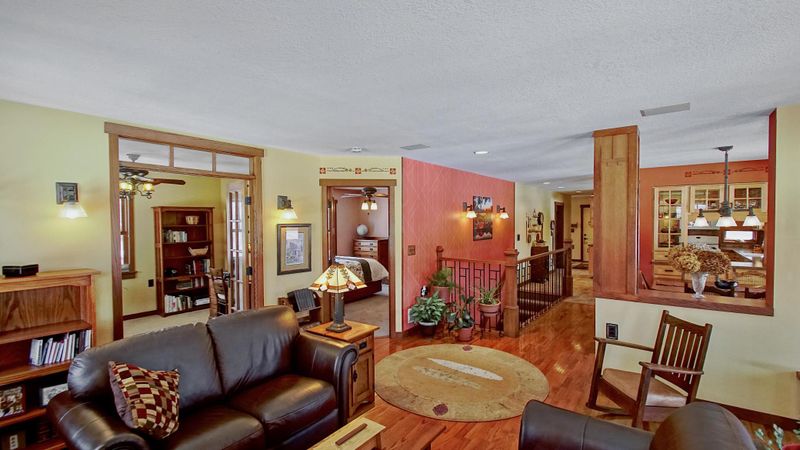 1729 Red Fox Dr, Red Wing, MN 55066