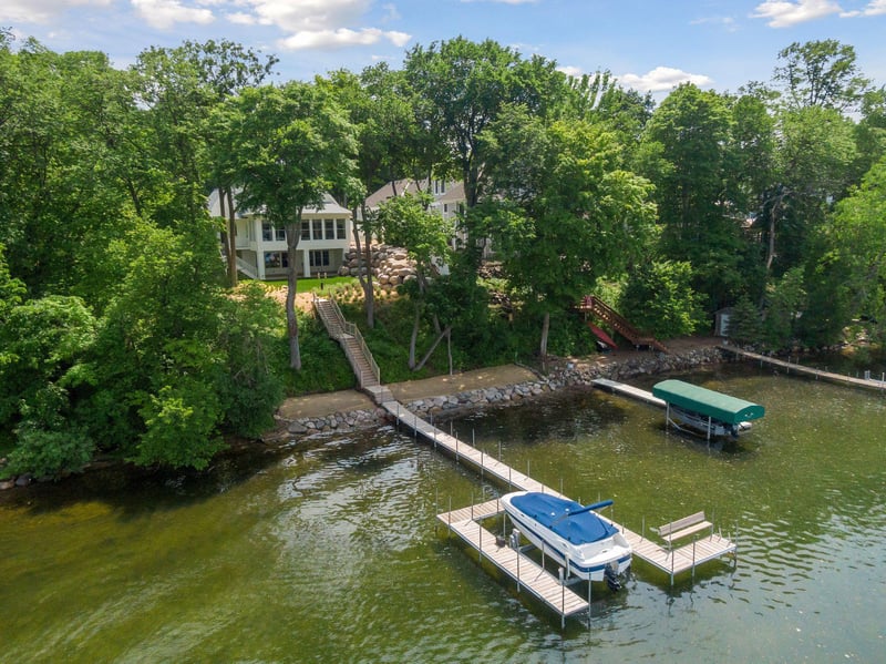 754 Old Beach Ln, Waconia, MN 55387
