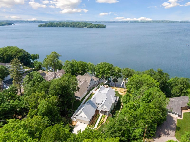754 Old Beach Ln, Waconia, MN 55387