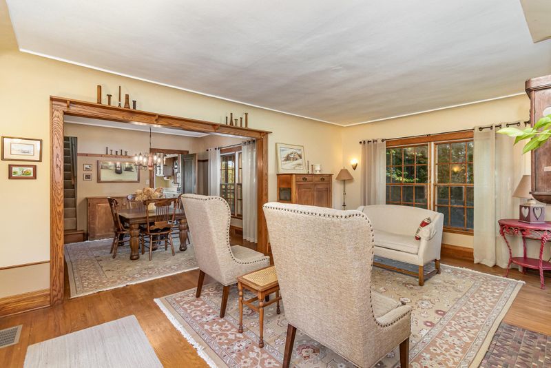 1850 Holton St, Falcon Heights, MN 55113