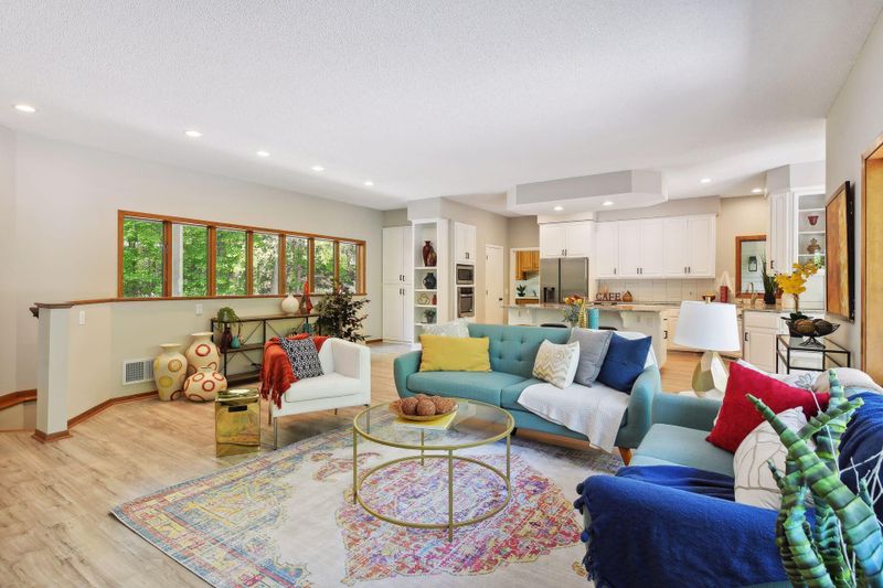 1441 Lake Lucy Rd, Chanhassen, MN 55317