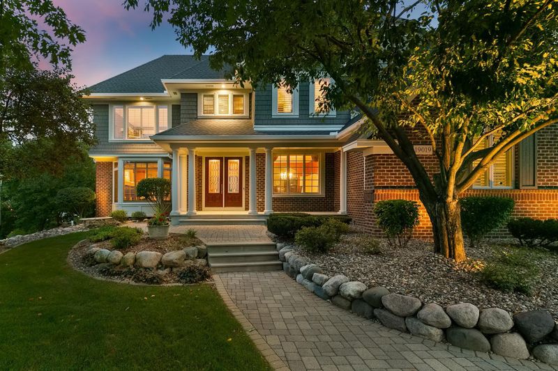 19019 Vogel Farm Trl, Eden Prairie, MN 55347