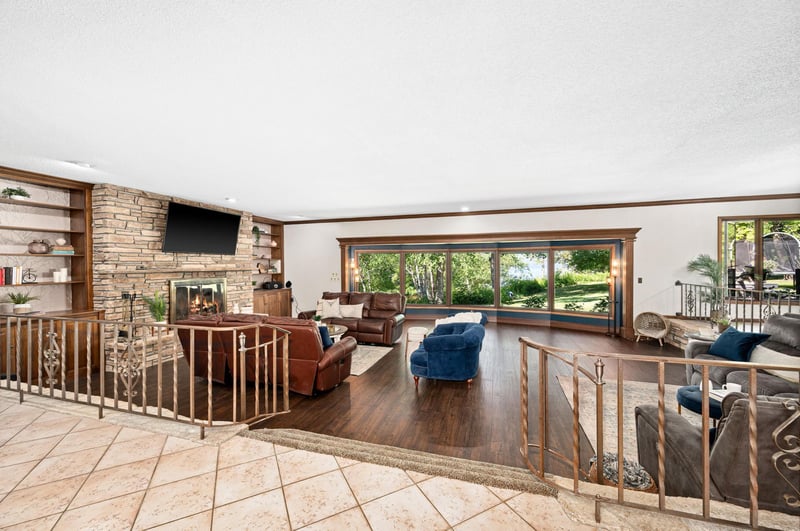 5 Gitchinadji Dr, Superior, WI 54880