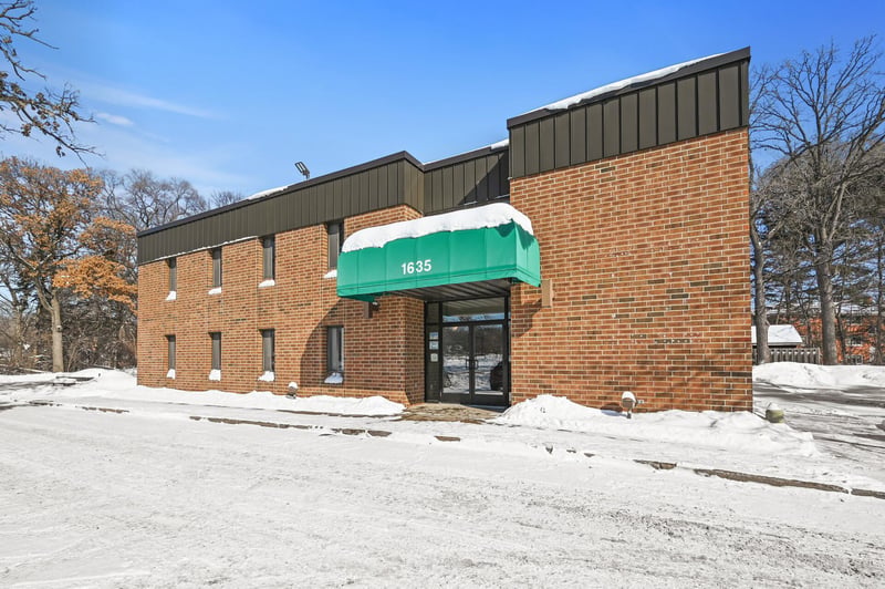 1635 Coon Rapids Blvd NW, Coon Rapids, MN 55433
