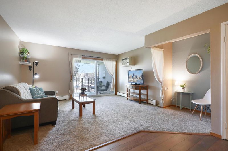 12958 Nicollet Ave S #301, Burnsville, MN 55337