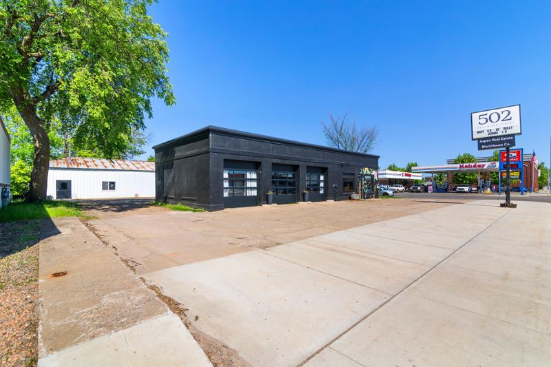 502 S 6th St, Brainerd, MN 56401