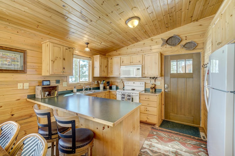 10794 N Linden Rd, Hayward, WI 54843