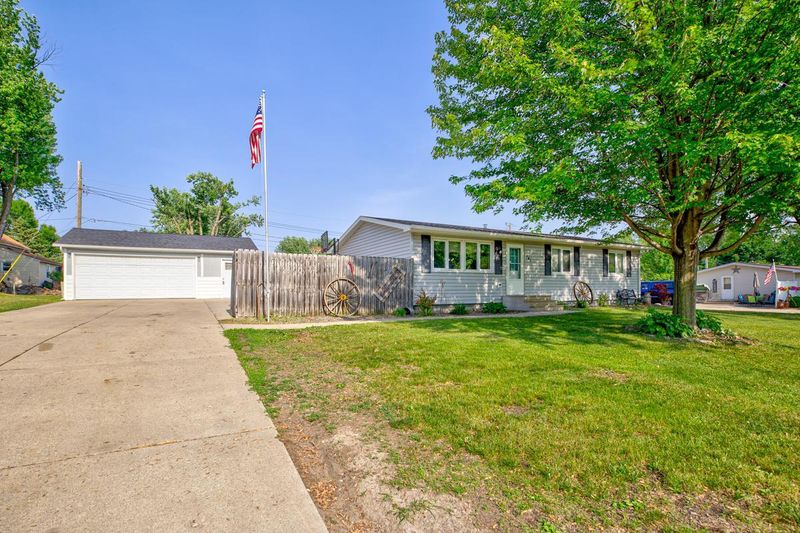 145 Shady Ave, Owatonna, MN 55060