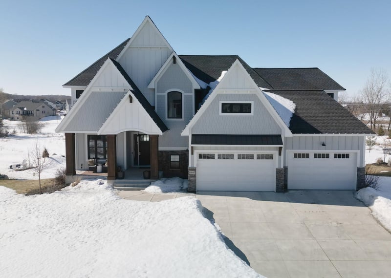 6847 Lily Ln, Minnetrista, MN 55331