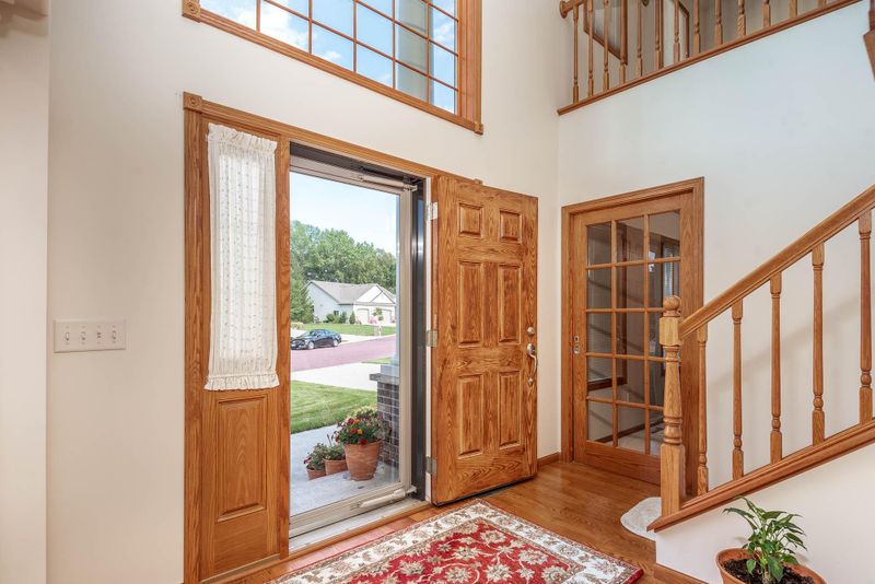 108 Sunburst Cir, Mankato, MN 56001