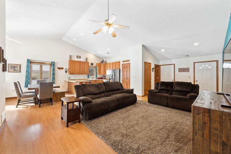 107 Baileyville Ct, Knapp, WI 54749