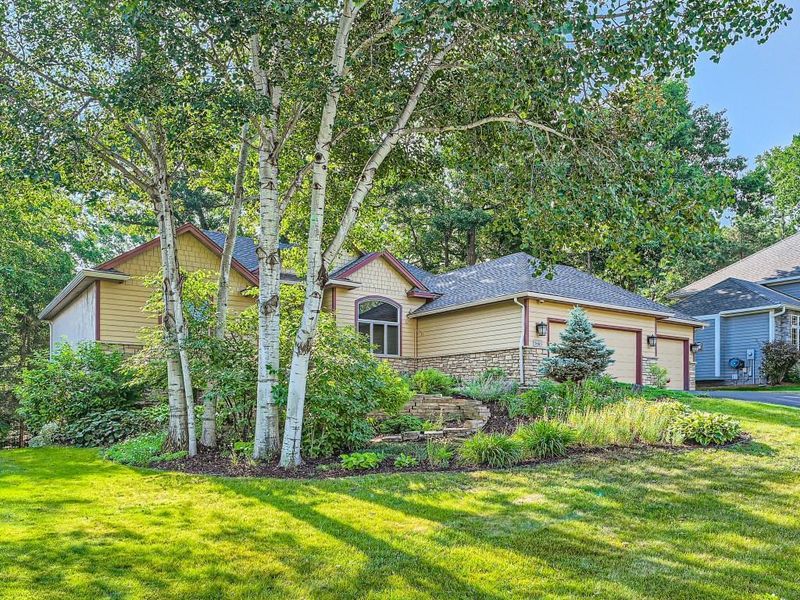 5665 Newberry Ave N, Stillwater, MN 55082