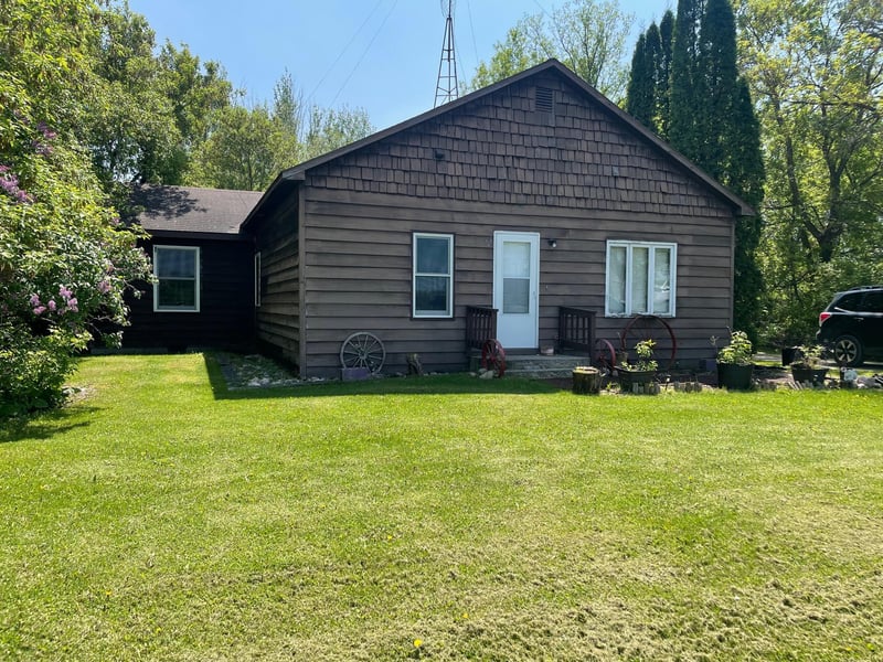 48156 State Highway 11, Salol, MN 56756