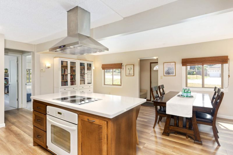 4628 Douglas Dr N, Crystal, MN 55422