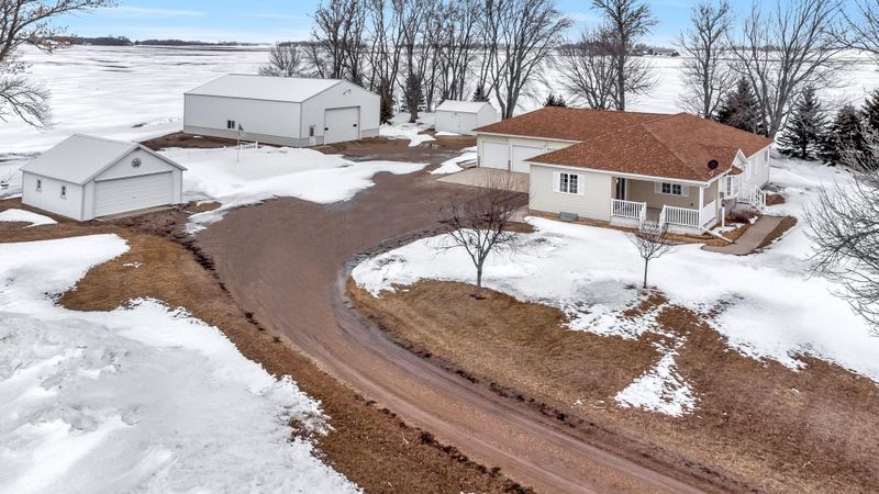 27012 State Highway 15, Winthrop, MN 55396