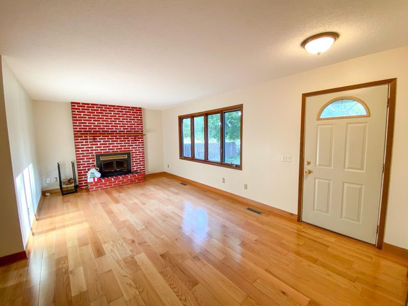 8010 1st Ave S, Bloomington, MN 55420