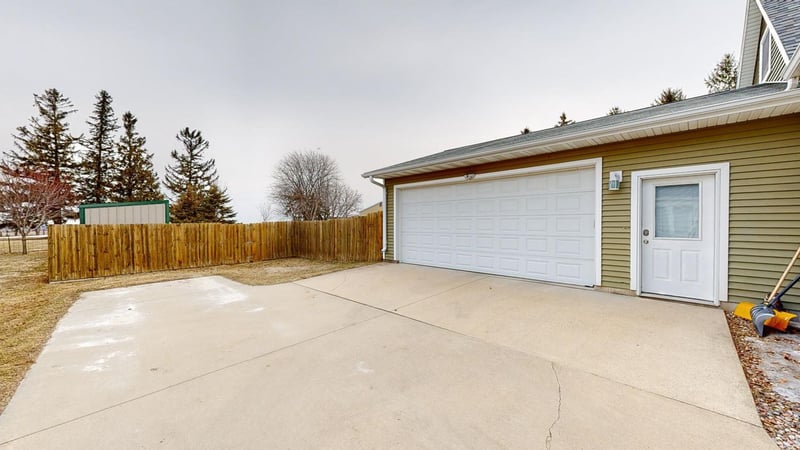104 Fillmore St E, Wykoff, MN 55990
