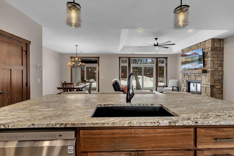 2043 Forest Ct, Saint Cloud, MN 56303