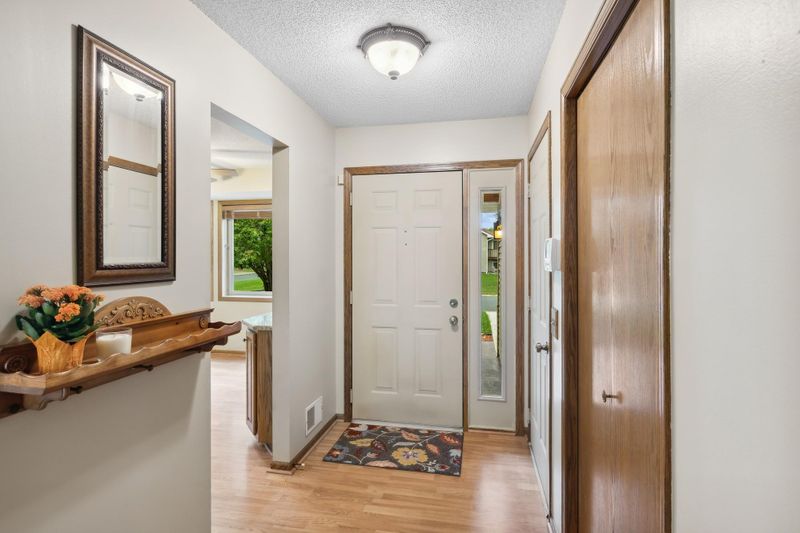 3890 Upper 149th St W, Rosemount, MN 55068
