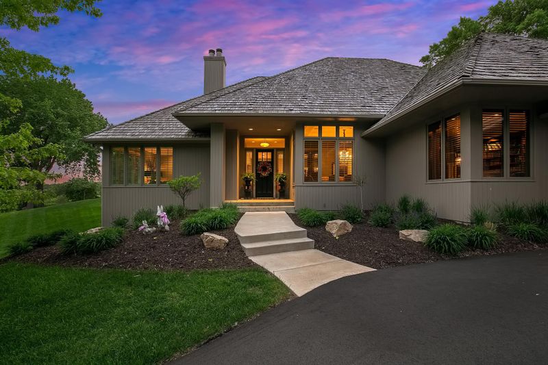12200 Orchard Hill, Eden Prairie, MN 55344