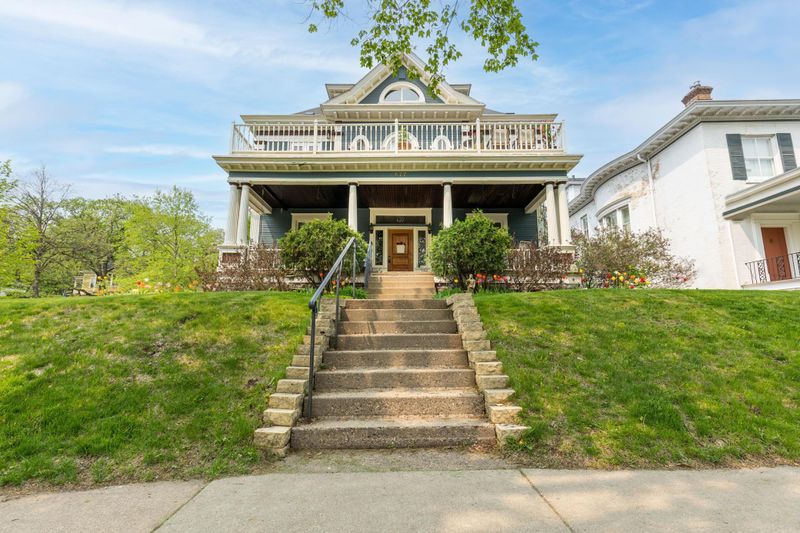 677 Fairmount Ave #1, Saint Paul, MN 55105