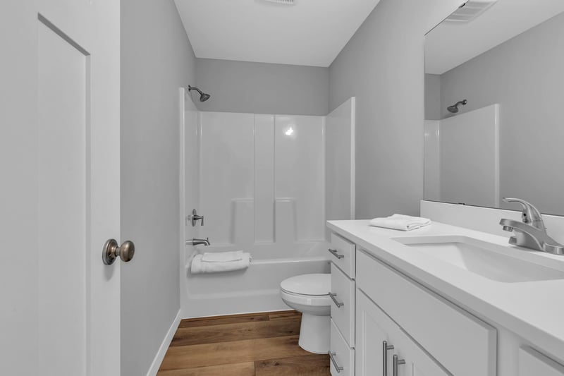 31017 Goldfinch Ln, Rockville, MN 56369