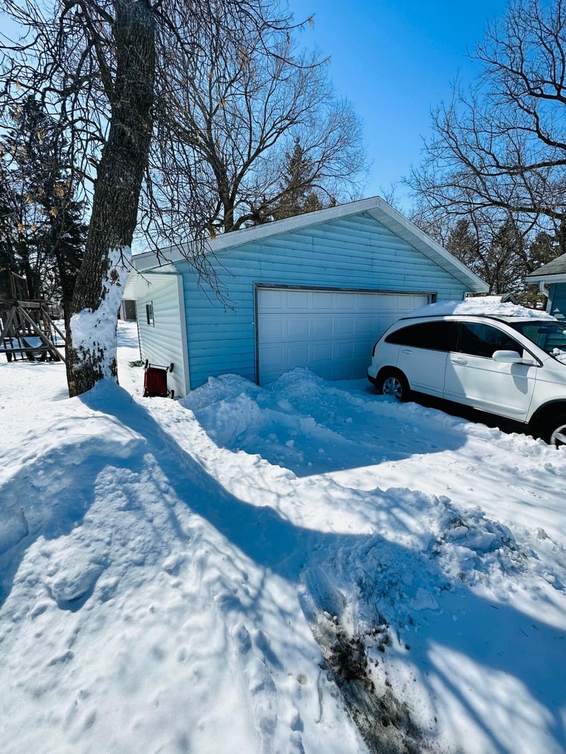 307 Woodrow St W, Grygla, MN 56727