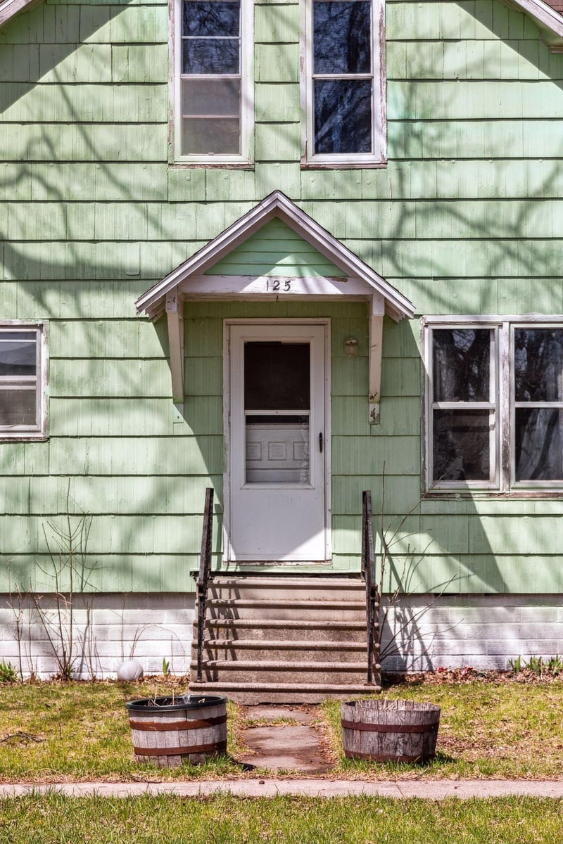125 5th Ave, Minnesota Lake, MN 56068