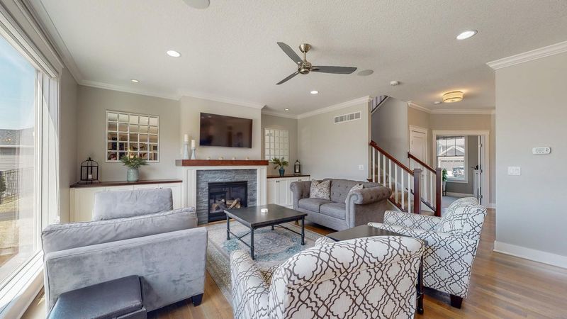 2474 Fieldstone Rd SW, Rochester, MN 55902