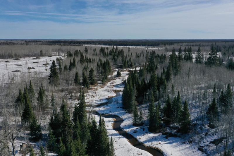 2087 County Road 66, Gheen, MN 55771