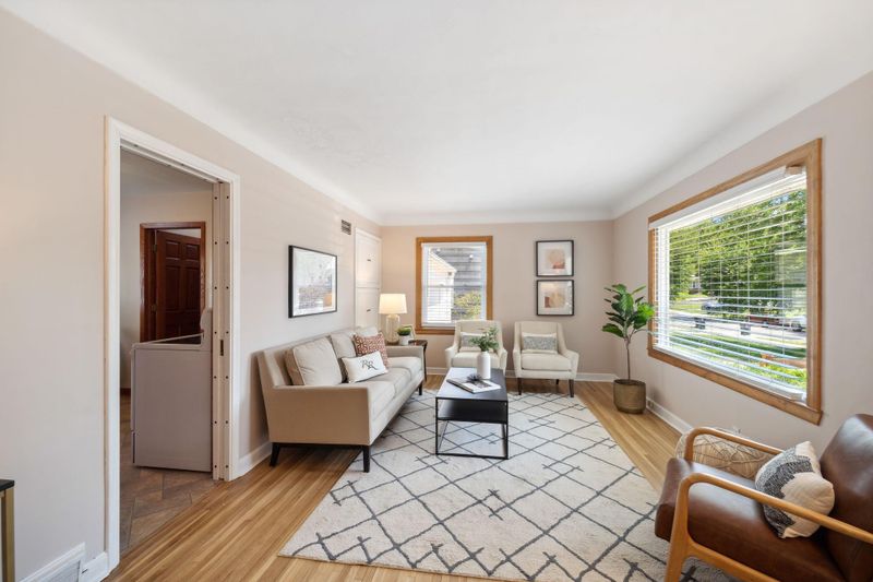 1783 Rome Ave, Saint Paul, MN 55116