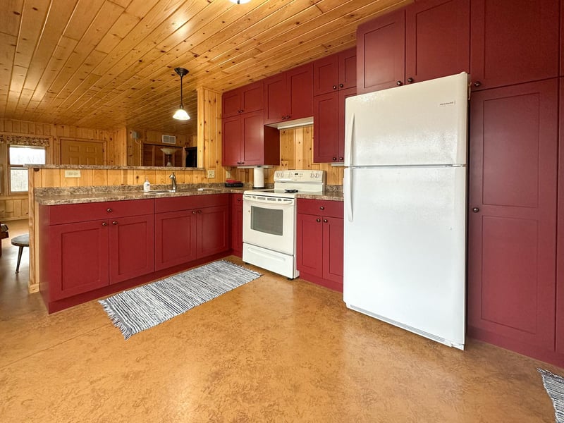 45555 390th Ave SE, Lengby, MN 56651