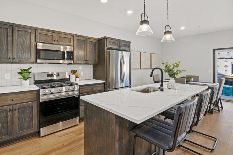 2720 128th Ave NW, Coon Rapids, MN 55434