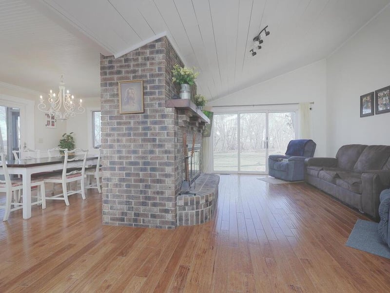 3765 225th St, Winsted, MN 55395