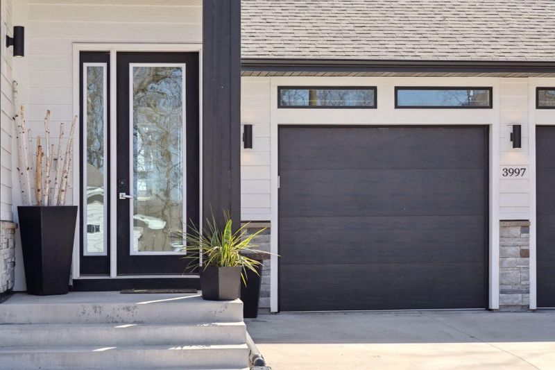 3997 Webb St, Wayzata, MN 55391