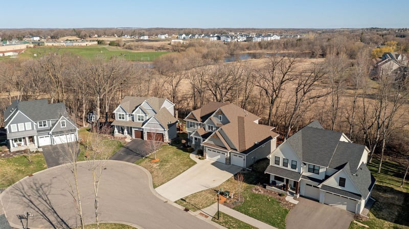 848 Arbor Woods Rd, Victoria, MN 55386