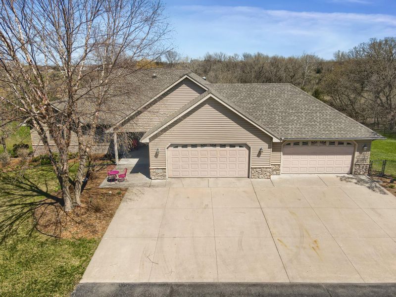 10544 258th St, Chisago City, MN 55013