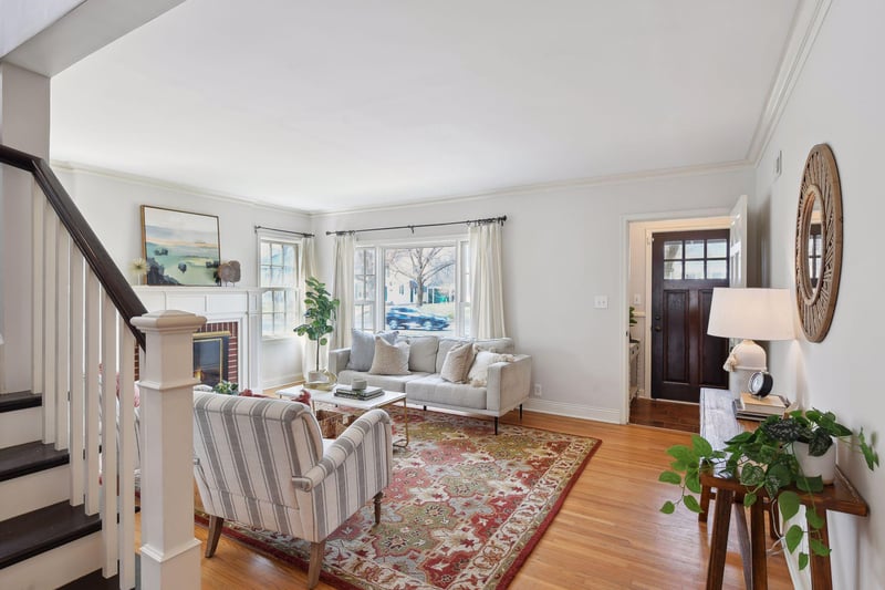 4321 Mackey Ave, Saint Louis Park, MN 55424
