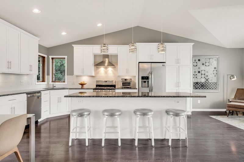 1466 Fox St, Delano, MN 55328