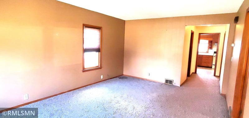 429 N 4th St, Milan, MN 56262